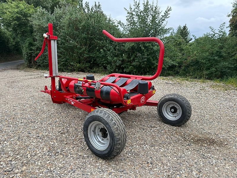 Lely Attis PT130 Bale Wrapper