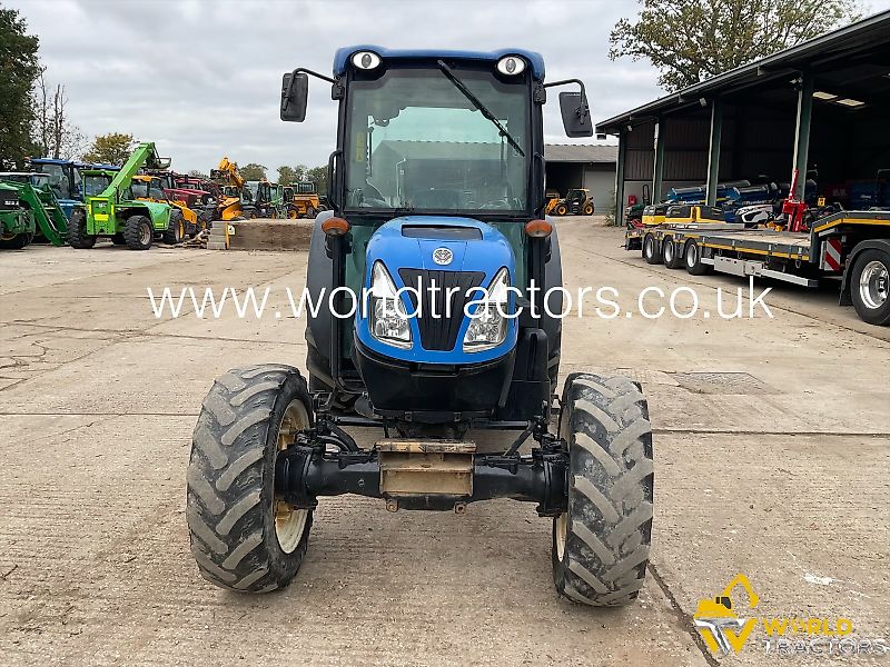 New Holland T4.95F