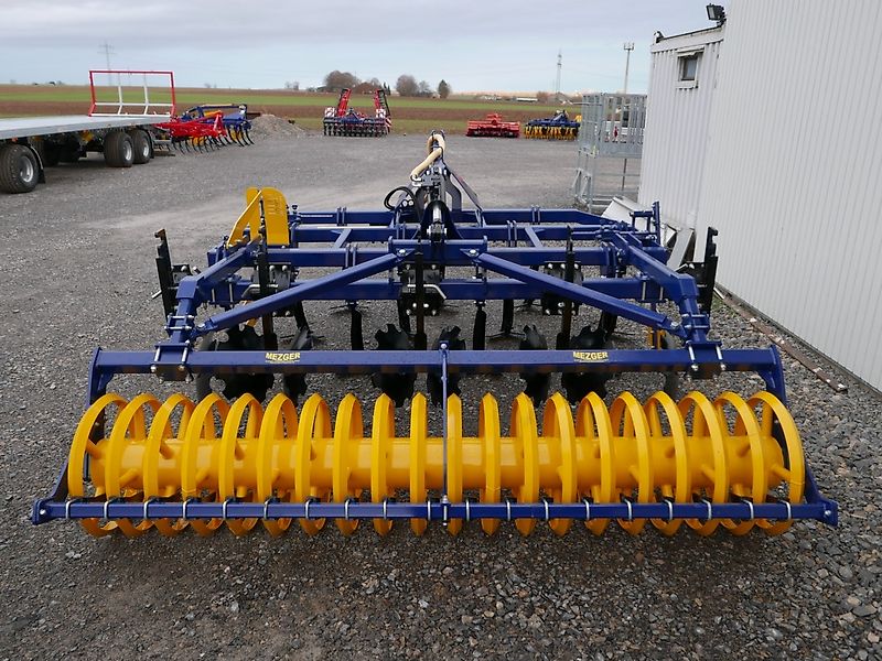 MezTec MG300 Plus, Mulchgrubber, vgl. Pöttinger SYNKRO