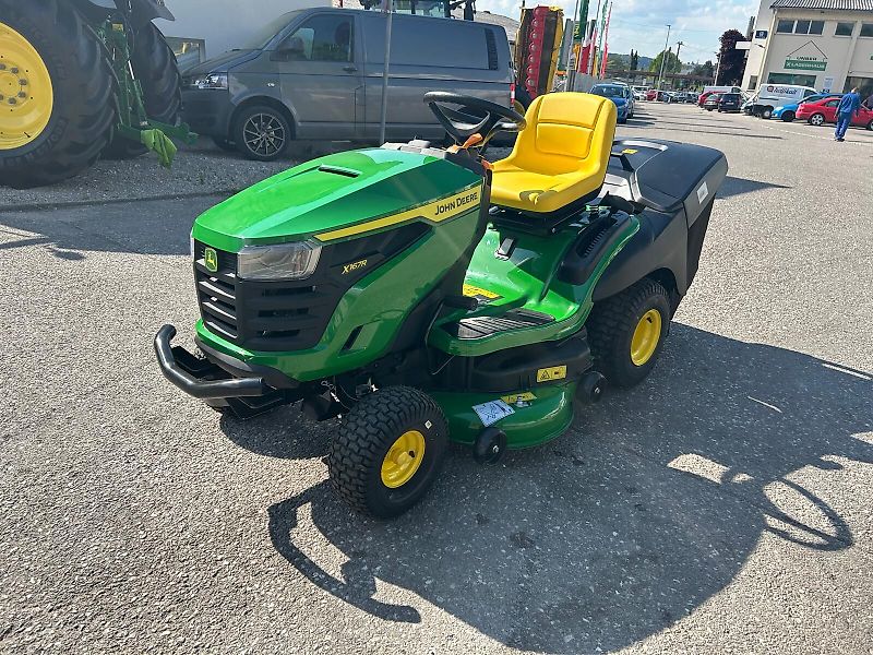 John Deere X 167R