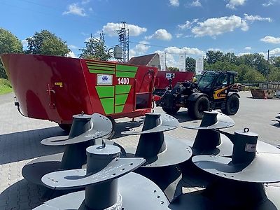 Eckart Feed mixer / Melangeuse / Carro miscelatore / Voermengwagen