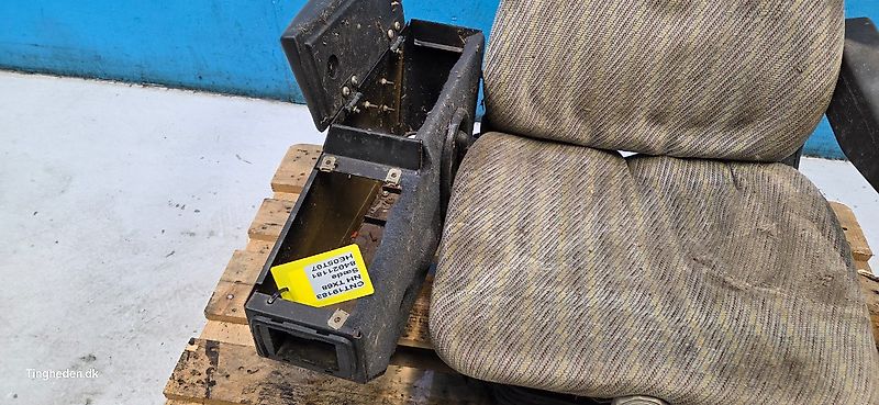 New Holland TX68 (Spare part/Reservedel/Ersatzteil)