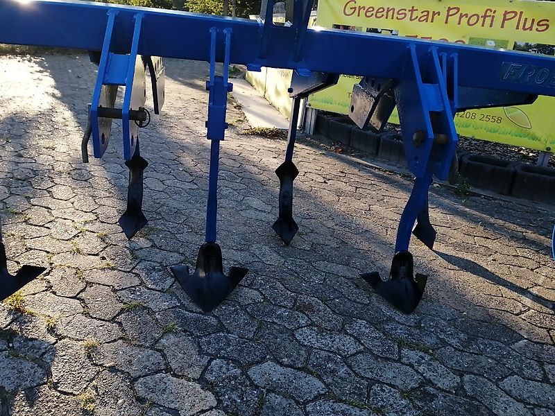Frost Kein Amazone TL,Lemken Topaz,Howard, Frontgrubber,Heckgrubber,kurzgrubber,Vorbaugrubber 2,1m Rahmenbreite 6Stile mit 35cm Strichabstand 200cm Arbeitsbreite Stufenlos Verstellbare Tasträder 400mm Eisenbereift Ideal als Vorbaugrubber zur Auflockerung von Ro