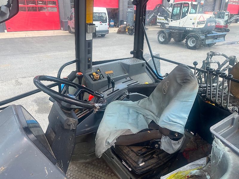 Ford 6640 SL / Kaivuulaite, 4 kauhaa