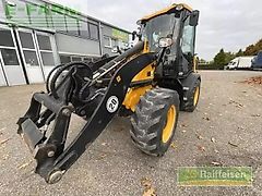 JCB 409