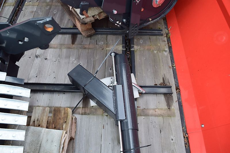 Deutz-Fahr Stützfuss Stützfuß für Ladewagen Anhänger 16635601 1663 5601