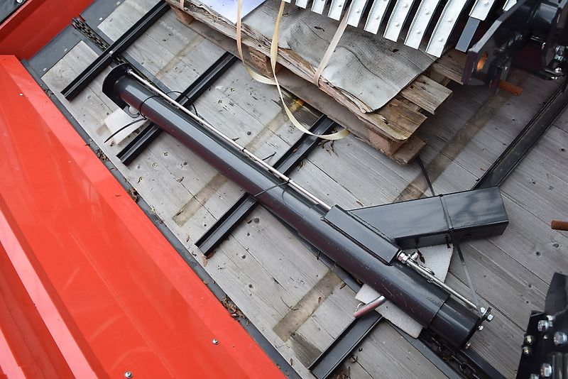 Deutz-Fahr Stützfuss Stützfuß für Ladewagen Anhänger 16635601 1663 5601