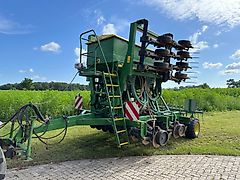 John Deere 750 a