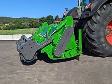 Kobzarenko Forstmulcher 2,5m Drückevorrichtung Häckselklappe