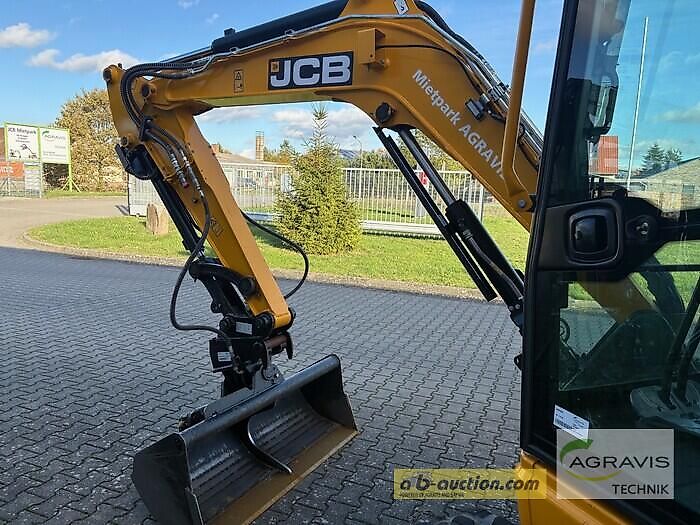 JCB 50Z-2 PLUS
