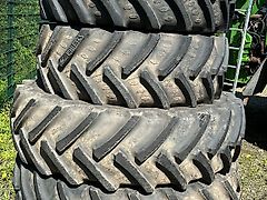 BKT 1 Satz 520/70 R34 + 520/85 R46