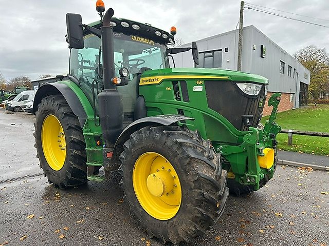 John Deere 6R 195