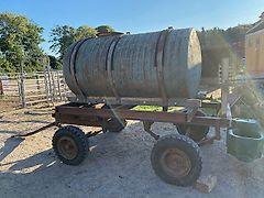 Wasserfass 2000l. Weidefass