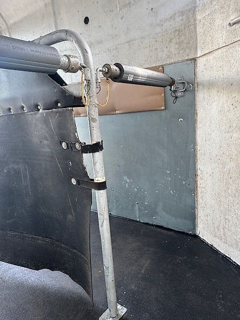 Böckmann 2 Pferdeanhänger Vollpoly 2t. !! BODEN NEU !!