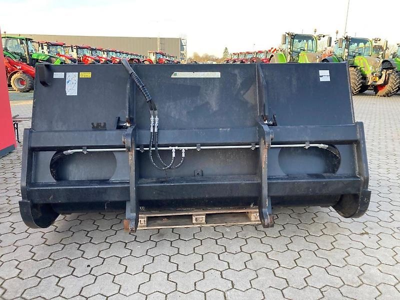 Bressel und Lade HOCHKIPPSCHAUFEL VOLVO, JCB