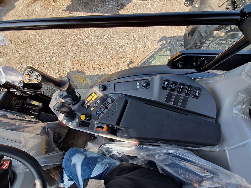 New Holland T4.90 F/N/V (Stage V)