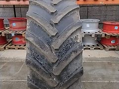 Mitas 650/75R38 Mitas 23MM gebruikt beetje ongelijk