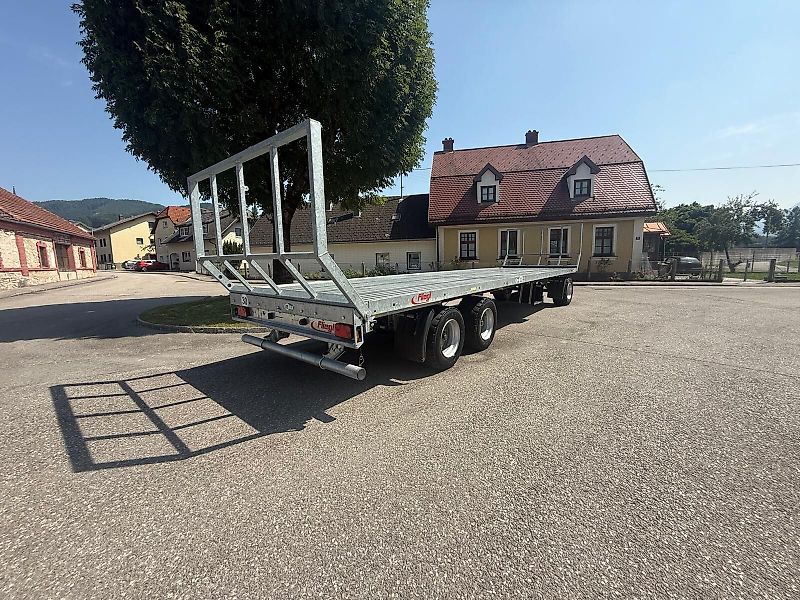 Fliegl DPW 210 Ballentransporter