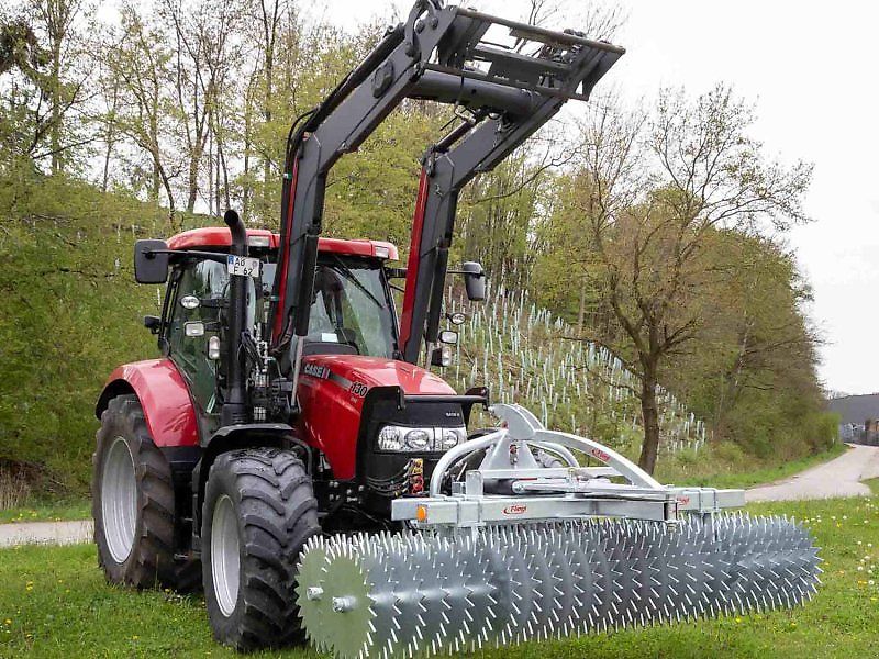 Fliegl Profiwalze 3,0m Frontpacker Lenkbock