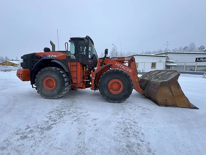 Hitachi ZW 370-6