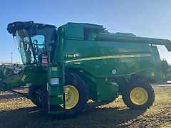 John Deere T 550 i