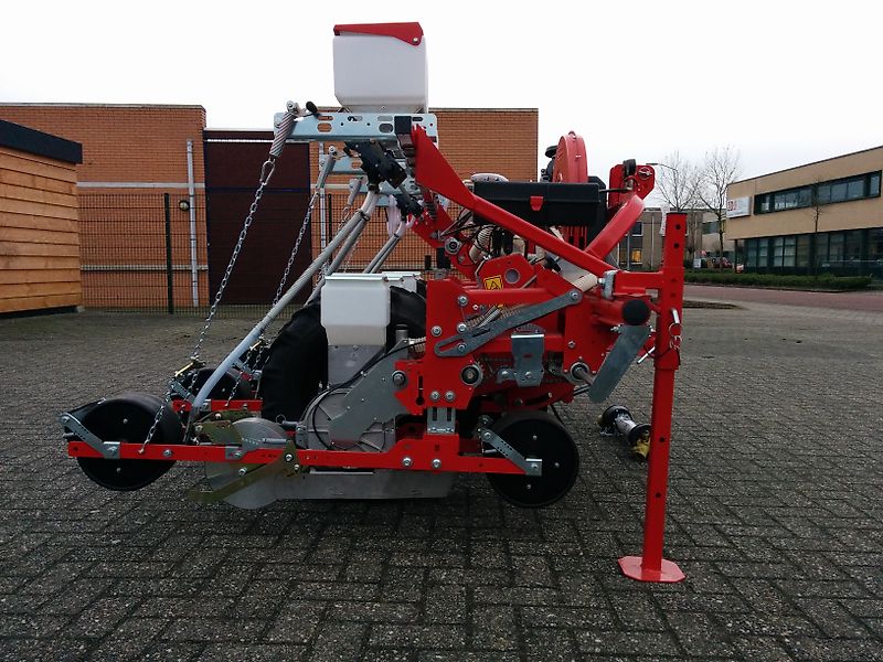 Agricola Italiana groentenzaaimachine