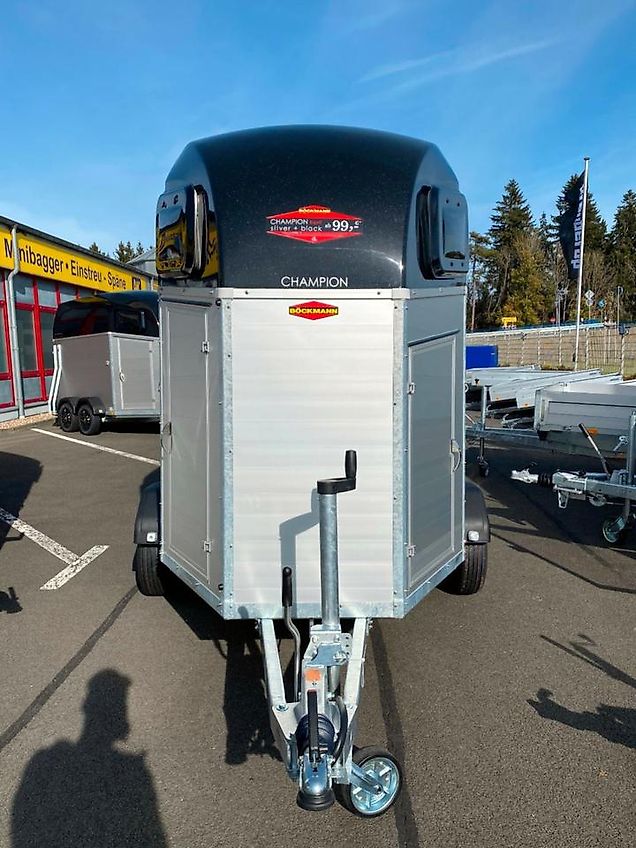 Böckmann Champion Esprit Pferdeanhänger Zubehörpaket u. Flügeltür