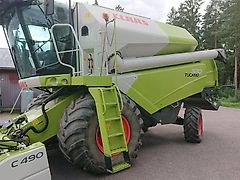 Claas Tucano 320