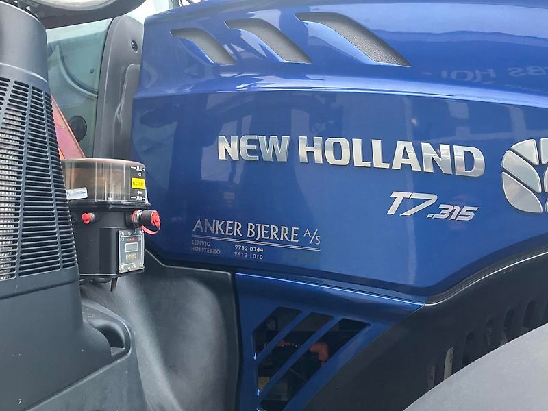 New Holland T7.315 AC BLUEPOWER