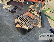 Deutz-Fahr SDF FRONTGWICHT 300 KG Deutz-Fahr SDF FRONTGWICHT 300 KG
