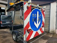 Nissen Absperrtafel Sperrwand Verkehrleitanhänger VZ 616 unimog