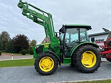 John Deere 5075 E mit Frontlader H 240 neuwertiger Zustand