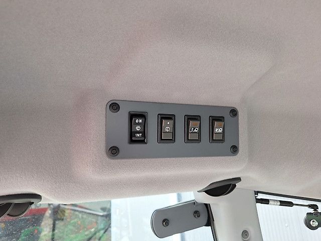 Massey Ferguson 1750M HST