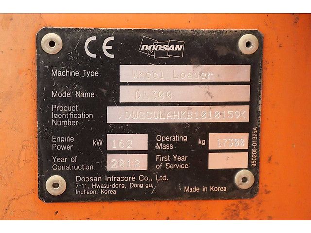 Doosan DL300