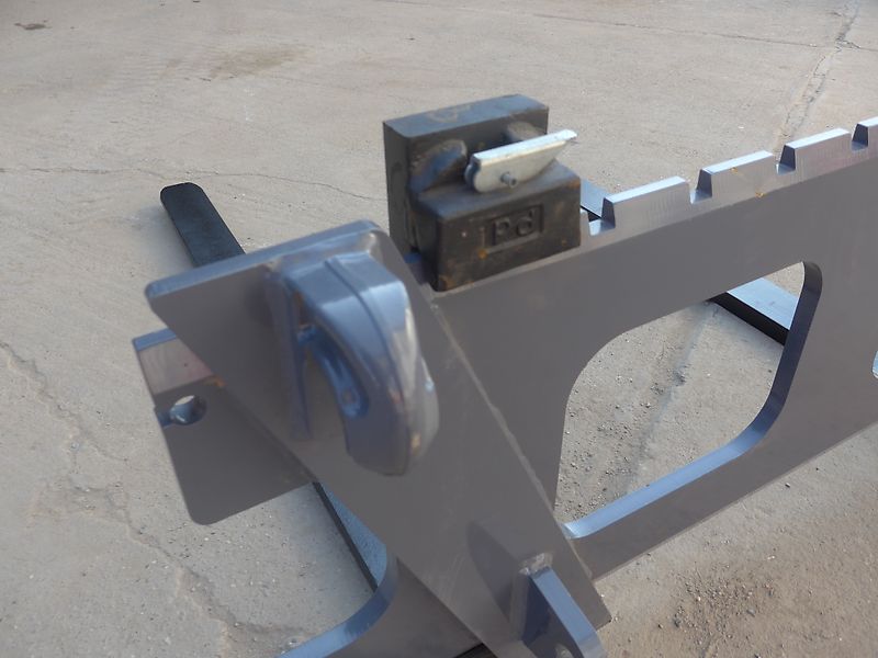 Vemac Palettengabel Gabel Paletten Euro Aufnahme Frontlader NEU