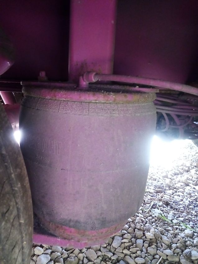 Broshuis Semi-Tieflader Teleskop mit Rampen, TÜV neu