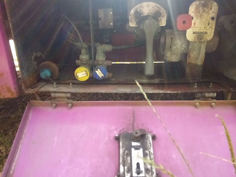 Broshuis Semi-Tieflader Teleskop mit Rampen, TÜV neu