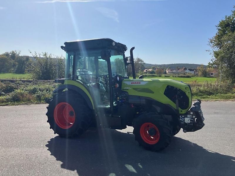 Claas NEXOS 240 M ADVANCED VF