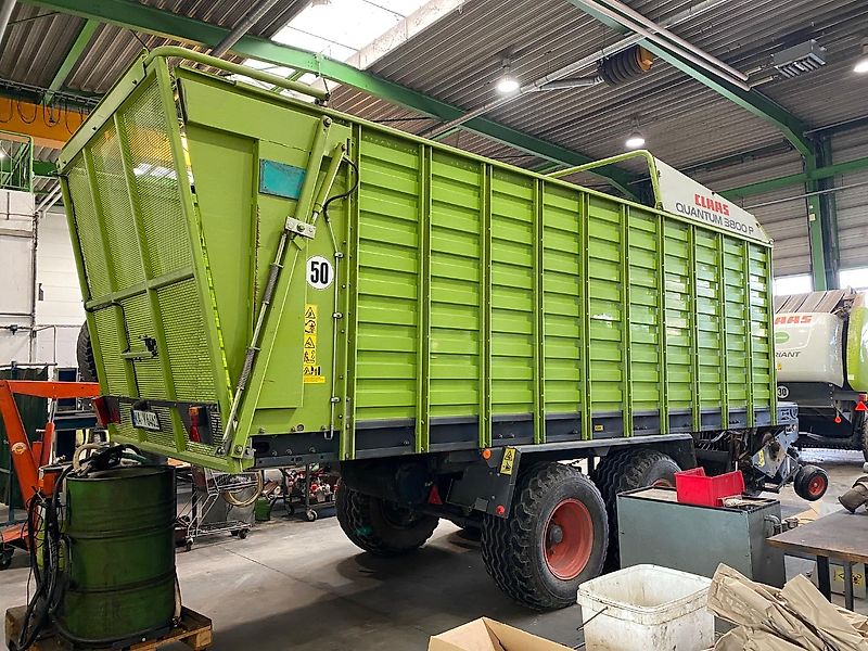Claas Quantum 3800 P Silierwagen / Hächseltransportwagen