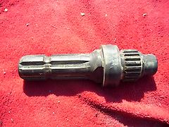 New Holland Zapfwellenendstück, Details s. unten