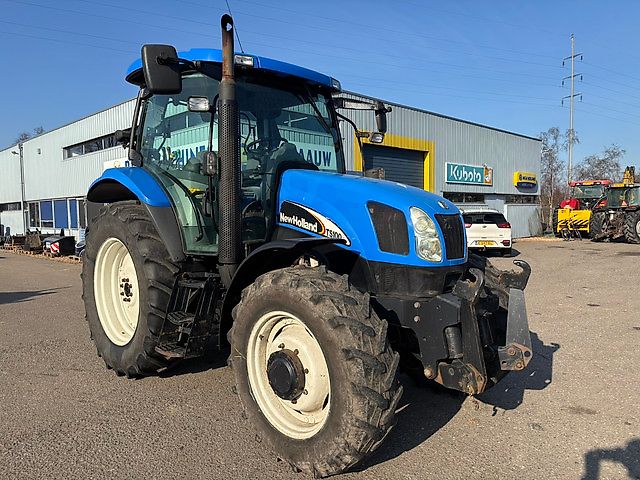 New Holland TS100A