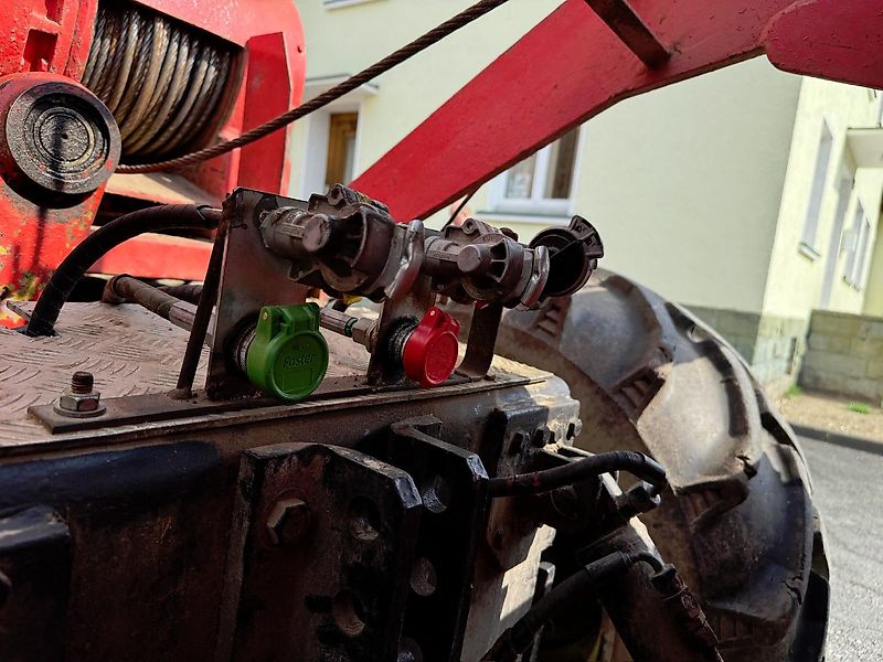 Mercedes-Benz MB Trac 800 mit Werner Forstausstattung, BJ 1991, Selbstbau-HH, Funkfernbedienung, Seile neuwertig, alle Kupplungen 400 Stunden, technisch guter Zustand