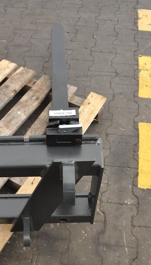 Palettengabel 1,20 m für Frontlader – 2000 kg Tragkraft