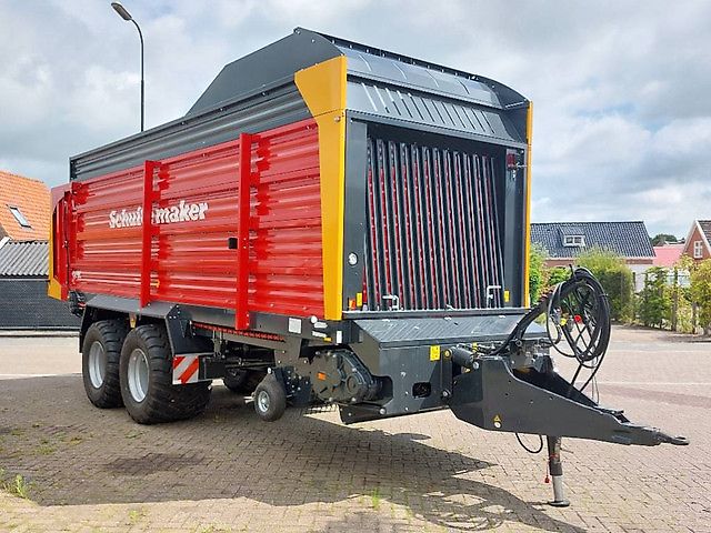 Schuitemaker Rapide 65S opraapwagen