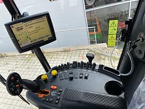 New Holland CX 5.80 inkl. 6,10m Varifeed & Wagen