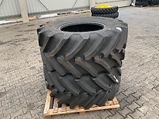 BKT 600/65R28