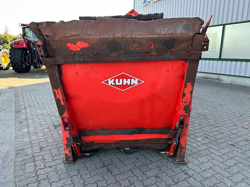 Kuhn Primor 2060 M