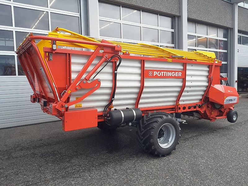 Pöttinger Euroboss 250 T