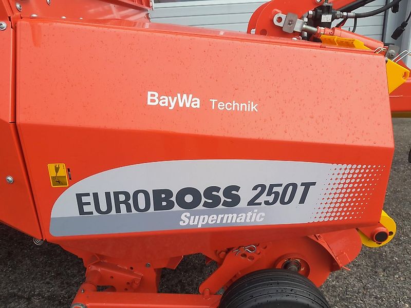 Pöttinger Euroboss 250 T