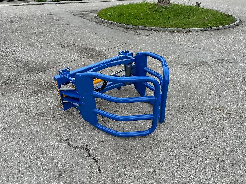 Göweil RBG/Rundballengreifer